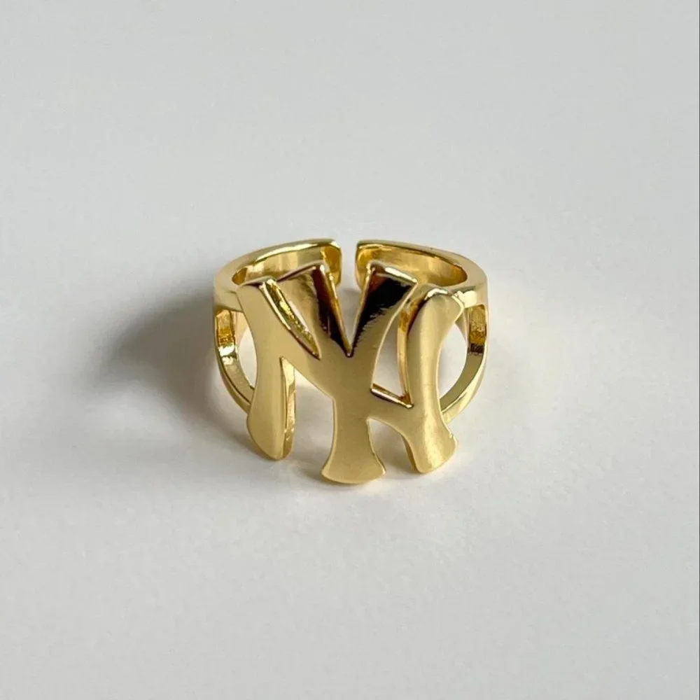Vintage Y2K New York Yankees gold ring - Picture 4 of 7
